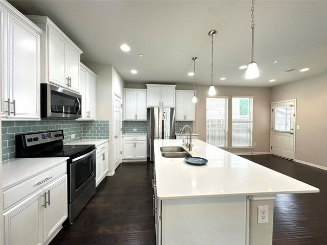 3240 E Whitestone BLVD 95, Cedar Park, TX 78613