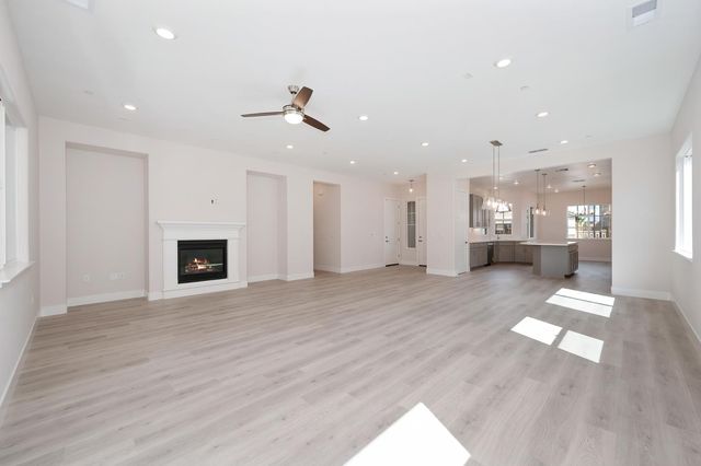 2024 Arbor Ridge Dr, Roseville, CA 95747