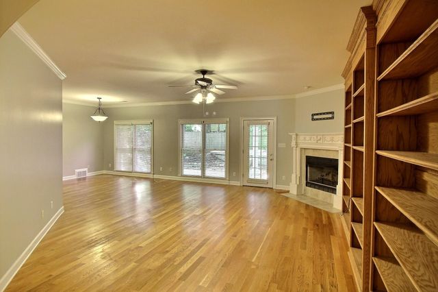 255 ELLAWOOD LN, Collierville, TN 38017