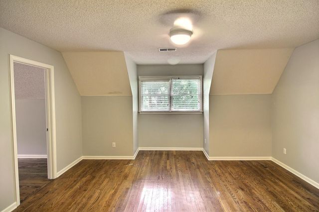 255 ELLAWOOD LN, Collierville, TN 38017