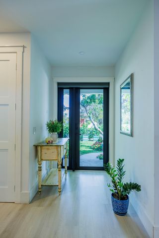740 Winters, West Palm Beach, FL 33405