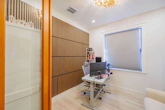 740 Winters, West Palm Beach, FL 33405