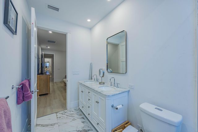 740 Winters, West Palm Beach, FL 33405