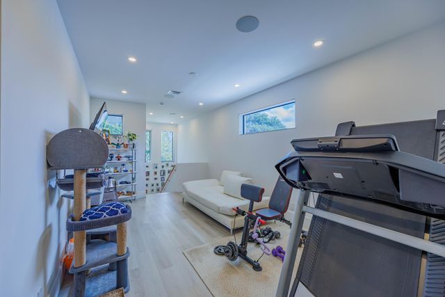 740 Winters, West Palm Beach, FL 33405