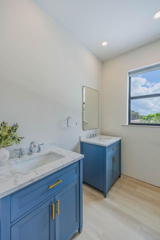 740 Winters, West Palm Beach, FL 33405