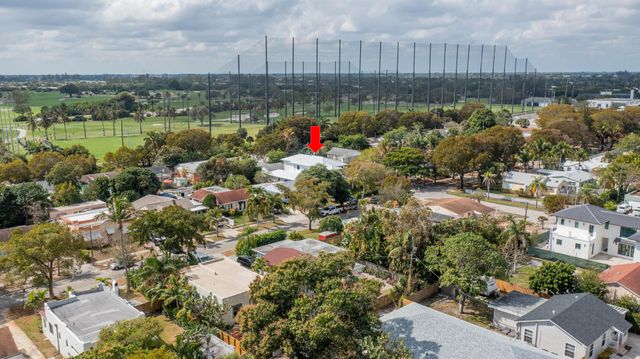 740 Winters, West Palm Beach, FL 33405