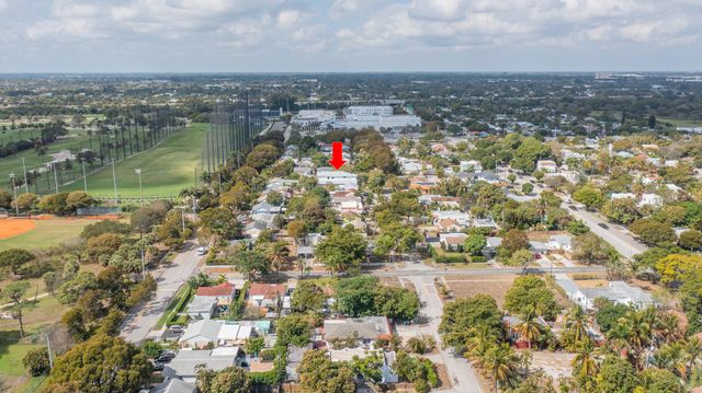 740 Winters, West Palm Beach, FL 33405