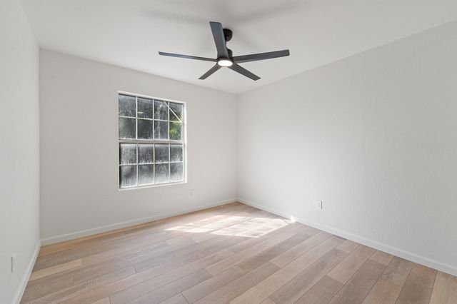8005 Cloverglen Lane, Fort Worth, TX 76123