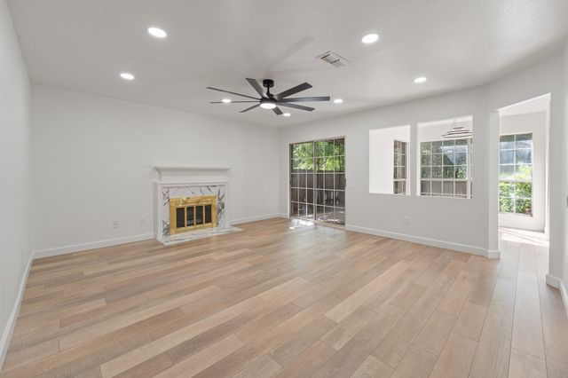 8005 Cloverglen Lane, Fort Worth, TX 76123