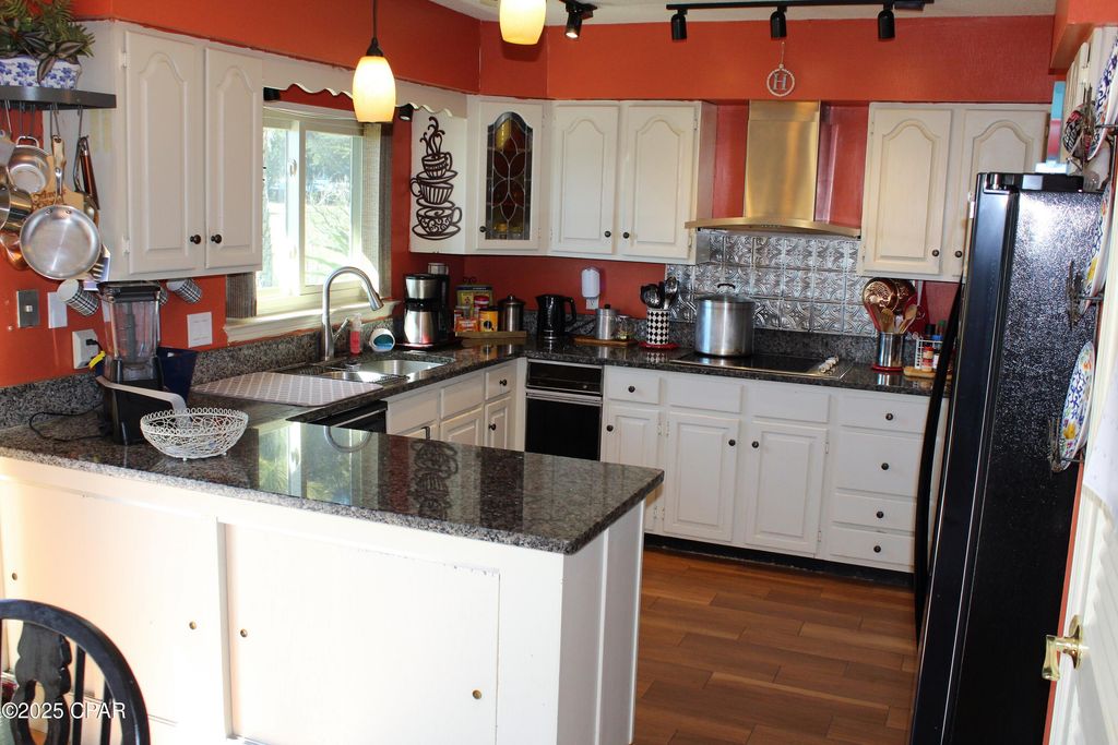 Image 14 of property listing at 612 Amberjack Drive, Panama City Beach, FL 32408