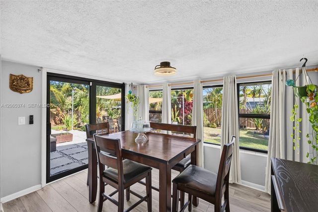 300 NW 28th Street, Wilton Manors, FL 33311