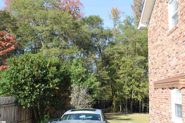 427 Fairhaven Drive, Taylors, SC 29687