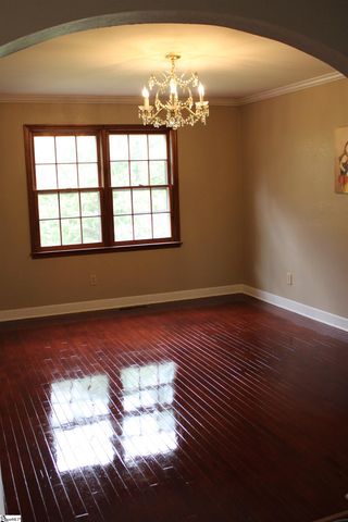 427 Fairhaven Drive, Taylors, SC 29687