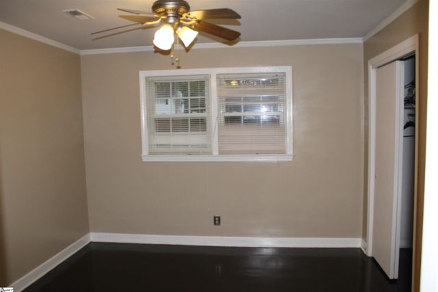 427 Fairhaven Drive, Taylors, SC 29687