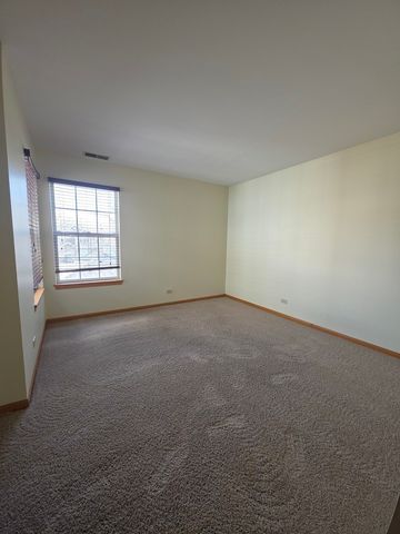 10 Waverly Court, Algonquin, IL 60102