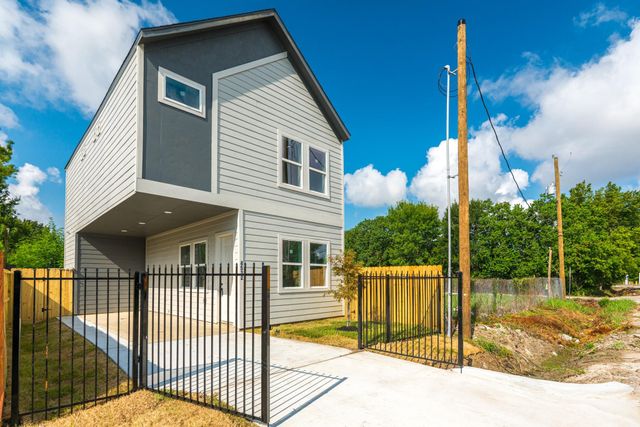 4512 Ward Street, Houston, TX 77021