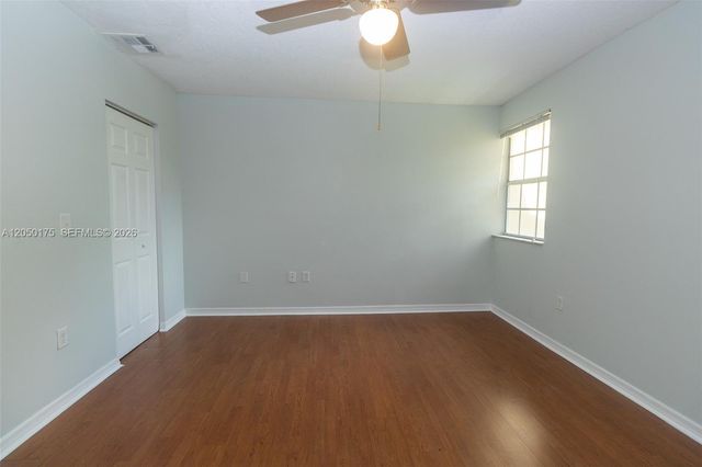 18308 NW 68th Avenue L, Hialeah, FL 33015