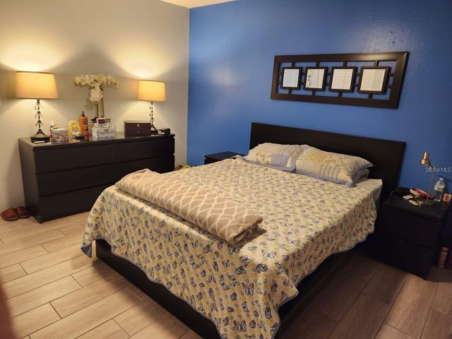 3801 S LAKE DRIVE 247, Tampa, FL 33614