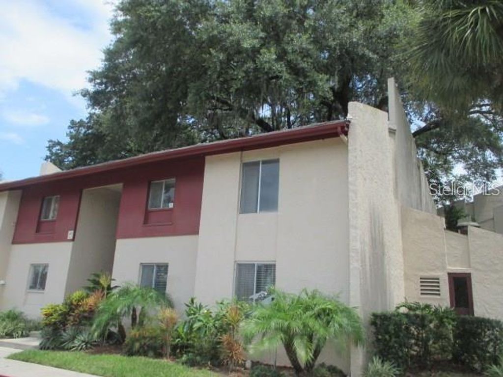 3801 S LAKE DRIVE 247, Tampa, FL 33614
