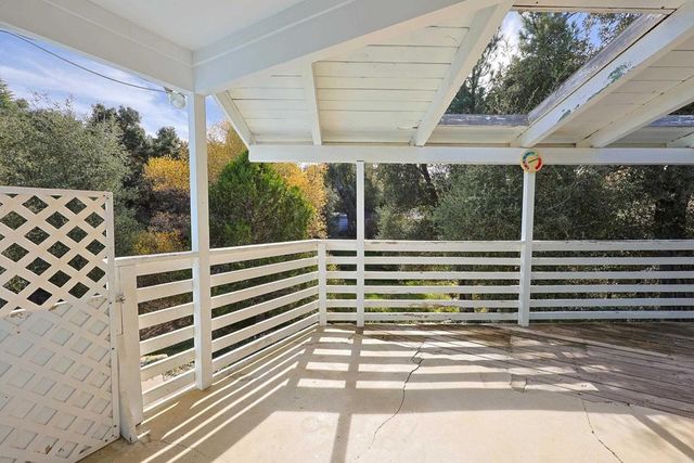 25077 Manzanita Lane, Descanso, CA 91916