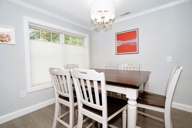12 Grove Street, Windham, NH 03087