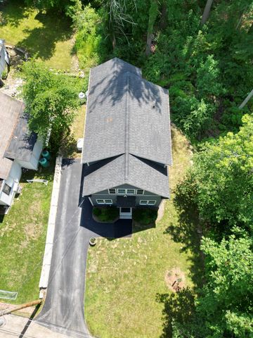 12 Grove Street, Windham, NH 03087