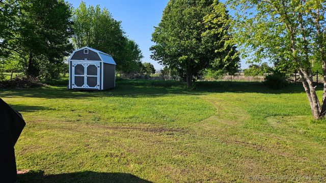 68 W 480 Road, Pryor, OK 74361