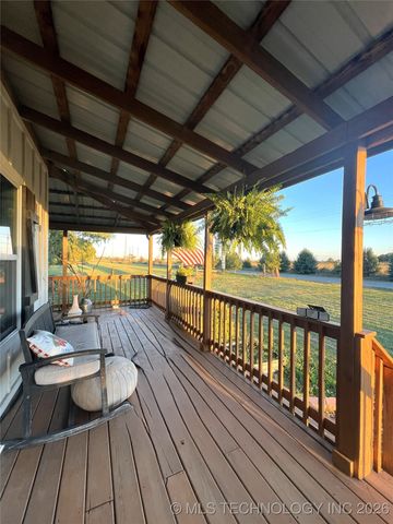 68 W 480 Road, Pryor, OK 74361