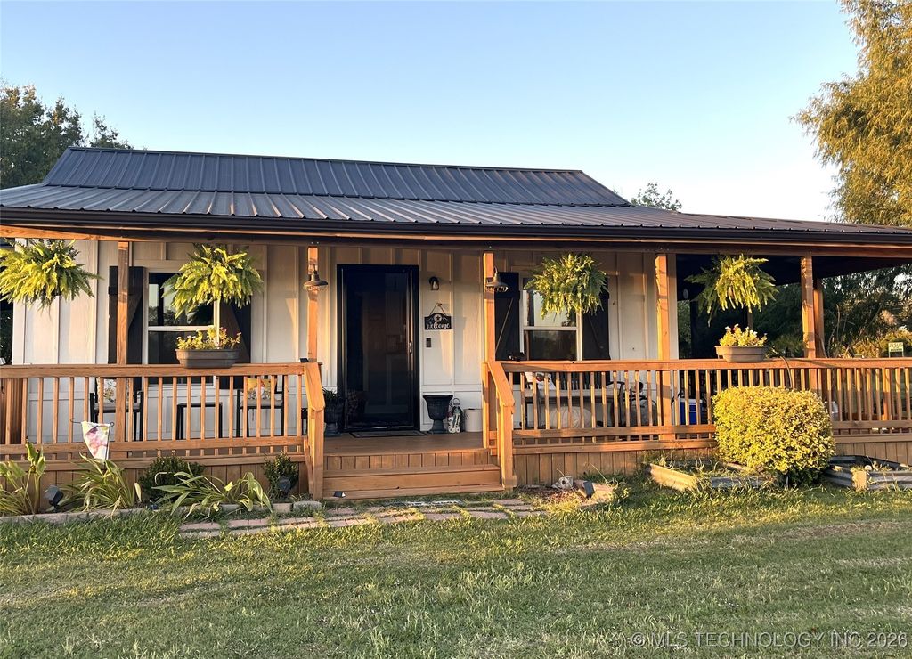 68 W 480 Road, Pryor, OK 74361