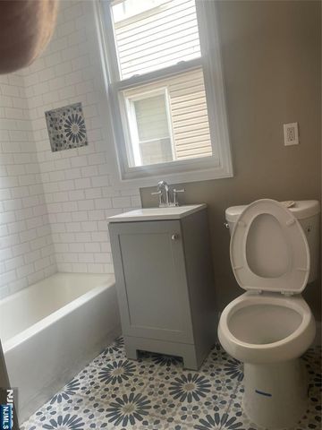 130-132 Isabella Avenue, Newark, NJ 07106