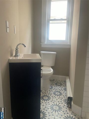 130-132 Isabella Avenue, Newark, NJ 07106