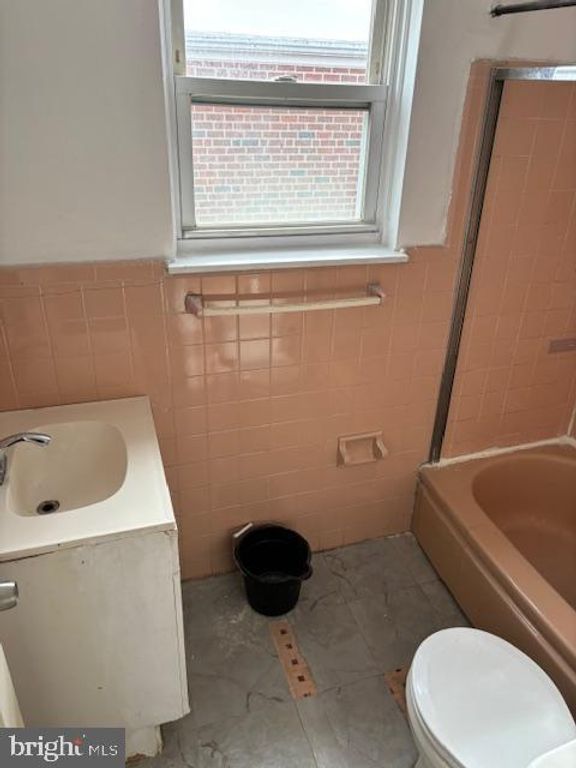 3406 GRANT AVE, Philadelphia, PA 19114