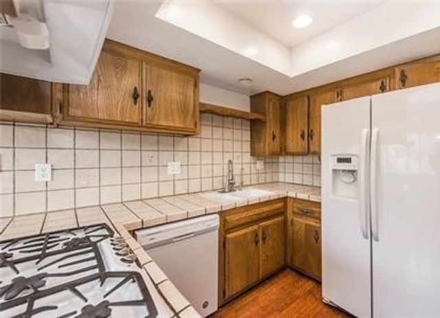 1019 E Walnut Avenue, Orange, CA 92867