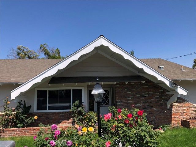 1019 E Walnut Avenue, Orange, CA 92867