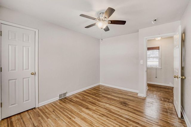 356 5th Avenue S, South Saint Paul, MN 55075