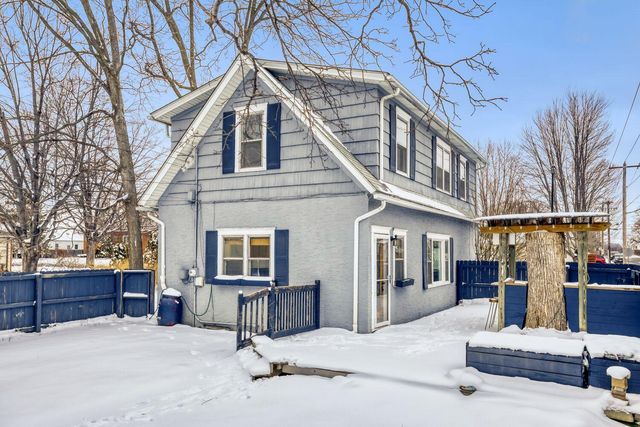 356 5th Avenue S, South Saint Paul, MN 55075