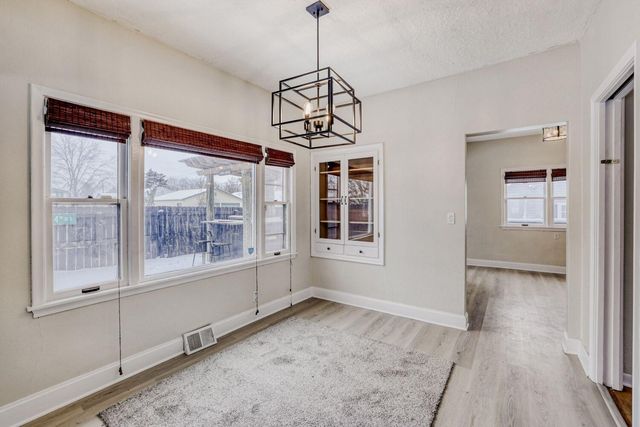 356 5th Avenue S, South Saint Paul, MN 55075