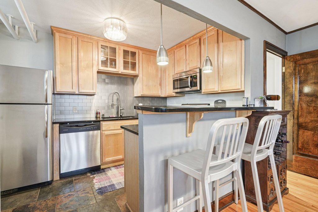 3248 Emerson Avenue S 1, Minneapolis, MN 55408 — photo 3