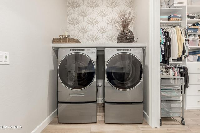 17437 W GUTHRIE Street, Surprise, AZ 85388