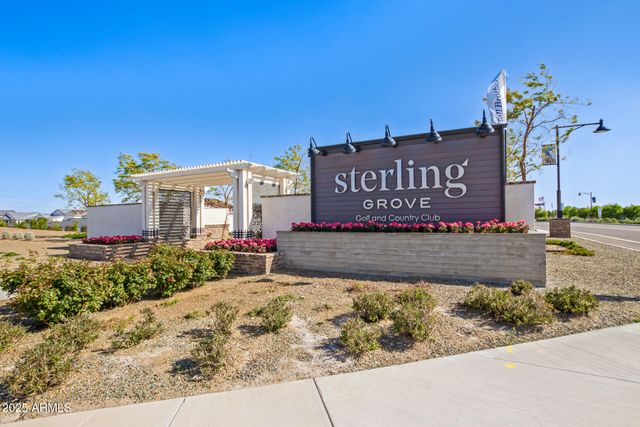 17437 W GUTHRIE Street, Surprise, AZ 85388