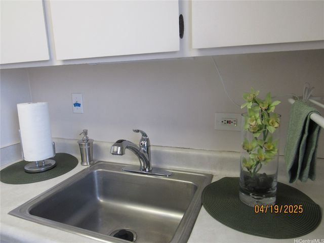 1670 Kalakaua Ave. Kalakaua Avenue 603, Honolulu, HI 96826