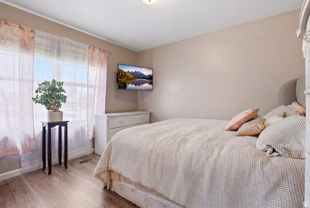 5867 S 2900 W, Roy, UT 84067