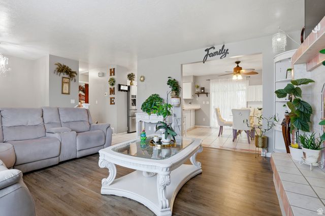 5867 S 2900 W, Roy, UT 84067