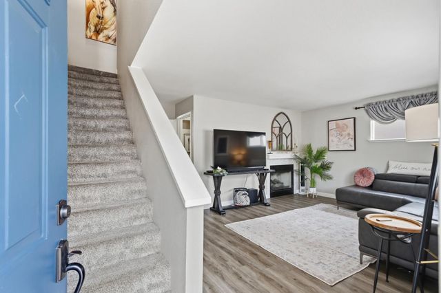 1336 Oak Ridge Dr, Colfax, CA 95713