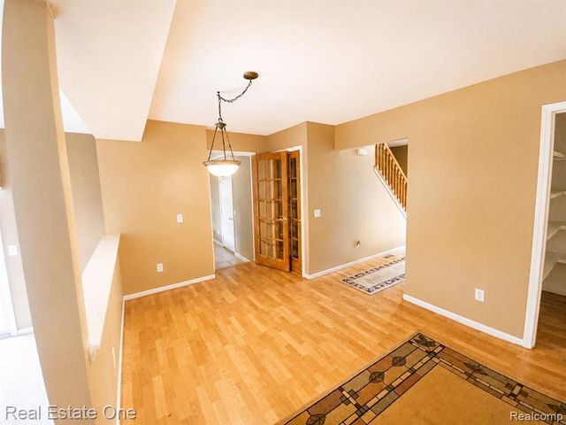 4656 Desert Bridge Court, Highland, MI 48356