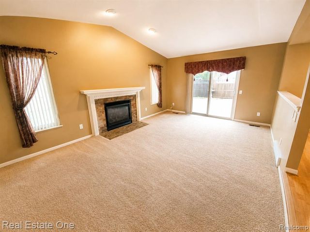 4656 Desert Bridge Court, Highland, MI 48356