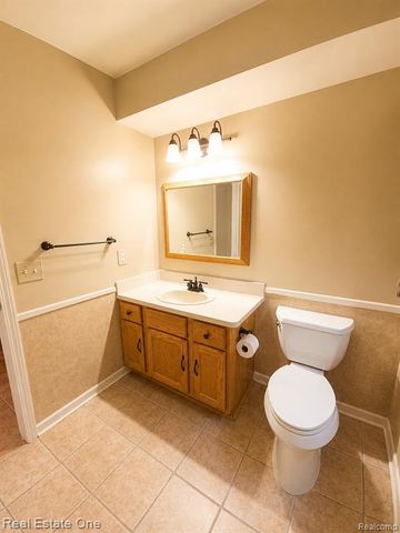 4656 Desert Bridge Court, Highland, MI 48356