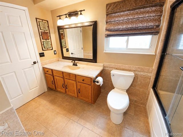4656 Desert Bridge Court, Highland, MI 48356