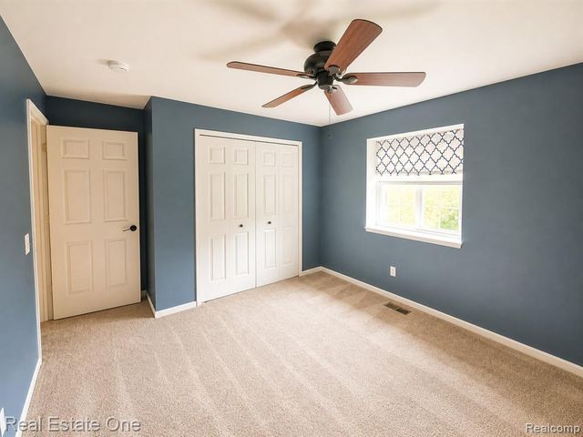 4656 Desert Bridge Court, Highland, MI 48356