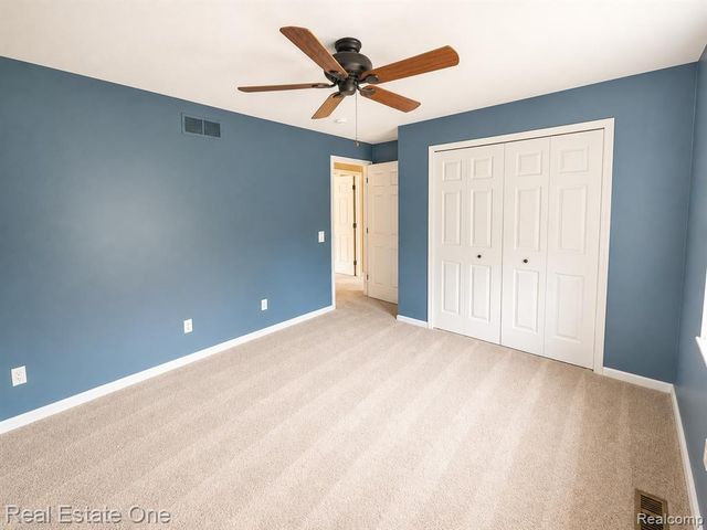 4656 Desert Bridge Court, Highland, MI 48356